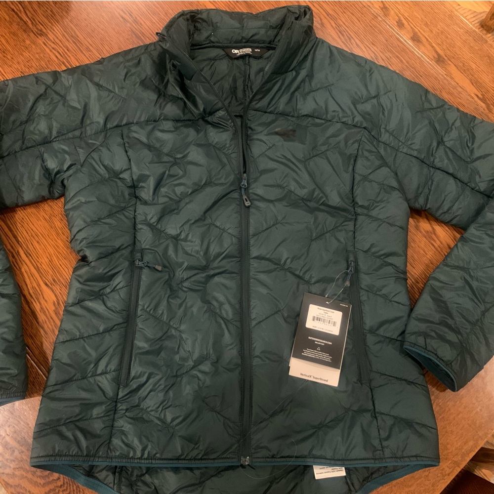 Women’s Outdoor Research Superstrand jacket size medium in treeline